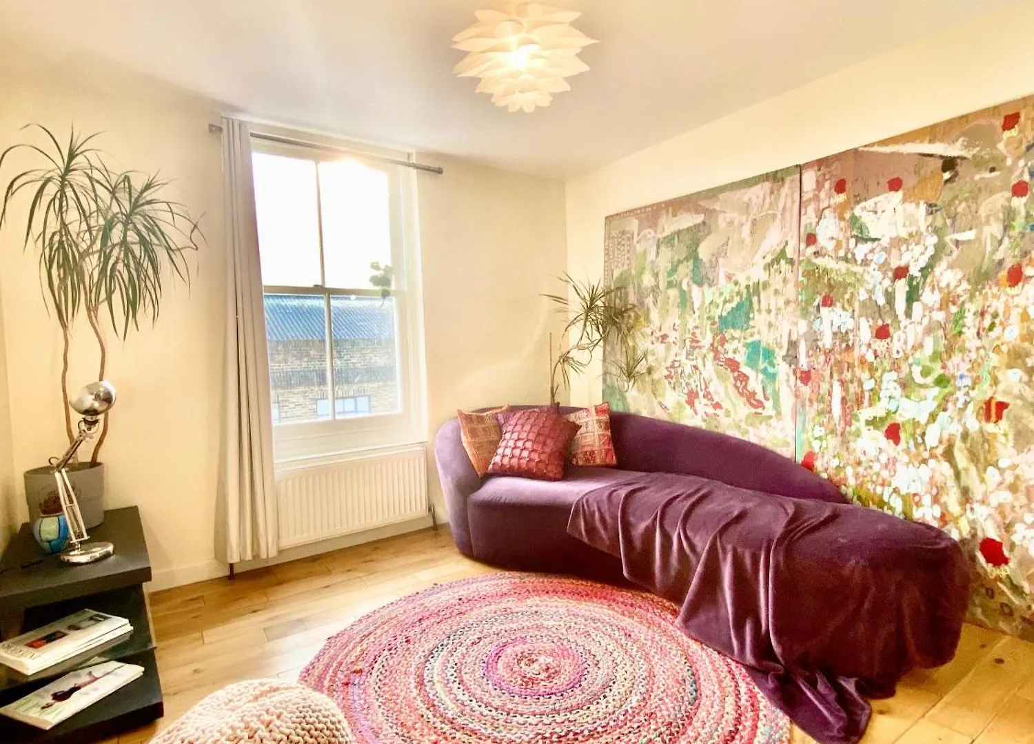 London'S Central East End 2 Bedroom City Apartments  Londra
